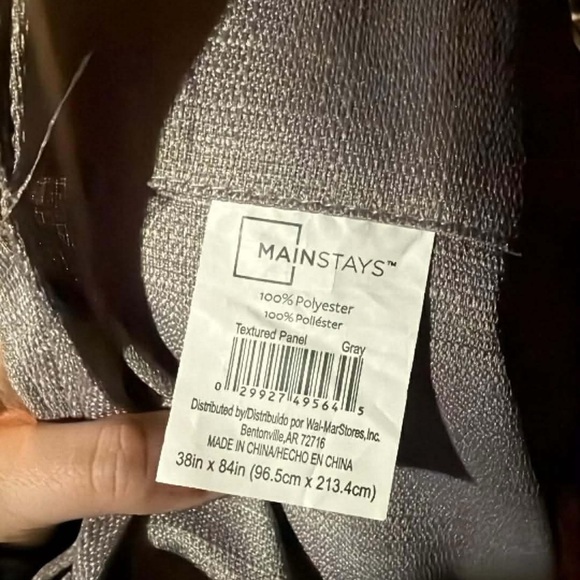 Curtains - Picture 6 of 6